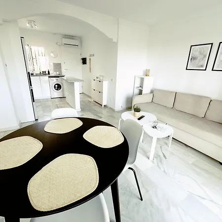 El Faro Hideaway By Lica Homes דירה